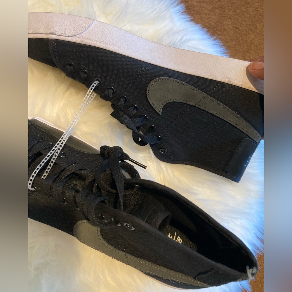 Men nike size 10